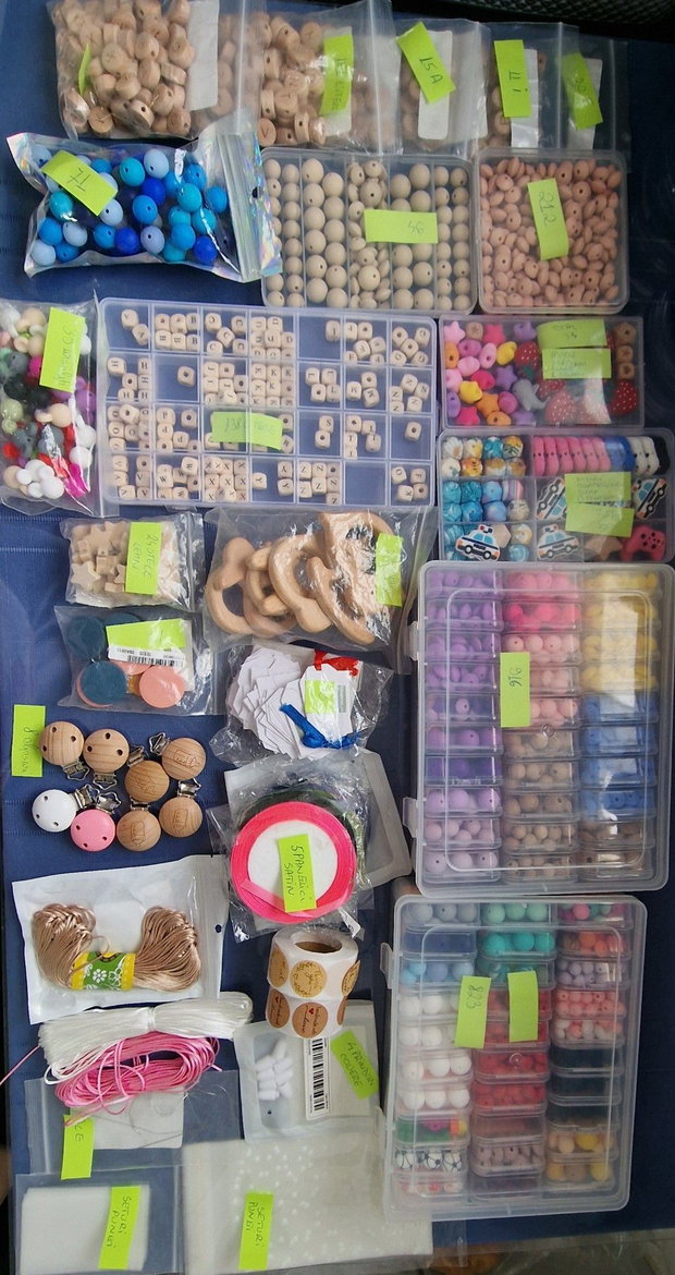 Stoc mărgele silicon + accesorii suzete / dentiție lot mare
