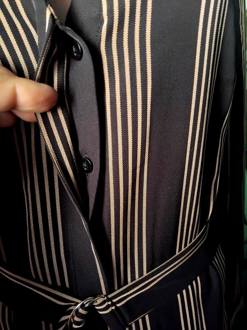 Rochie in dungi verticale bej- maron