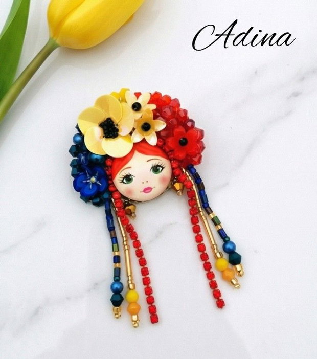 Broșă Româncuță Chip de Poveste
