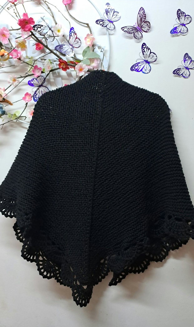 Șal negru 2