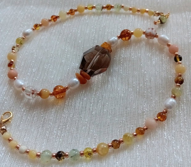 Colier chihlimbar,prehnit,quartz,perle cultura