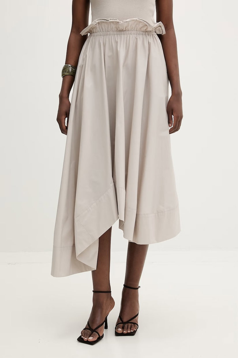 Isabelle Blanche Fustă