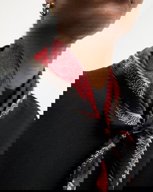 Answear.LAB eșarfă de mătase Unscripted Collection