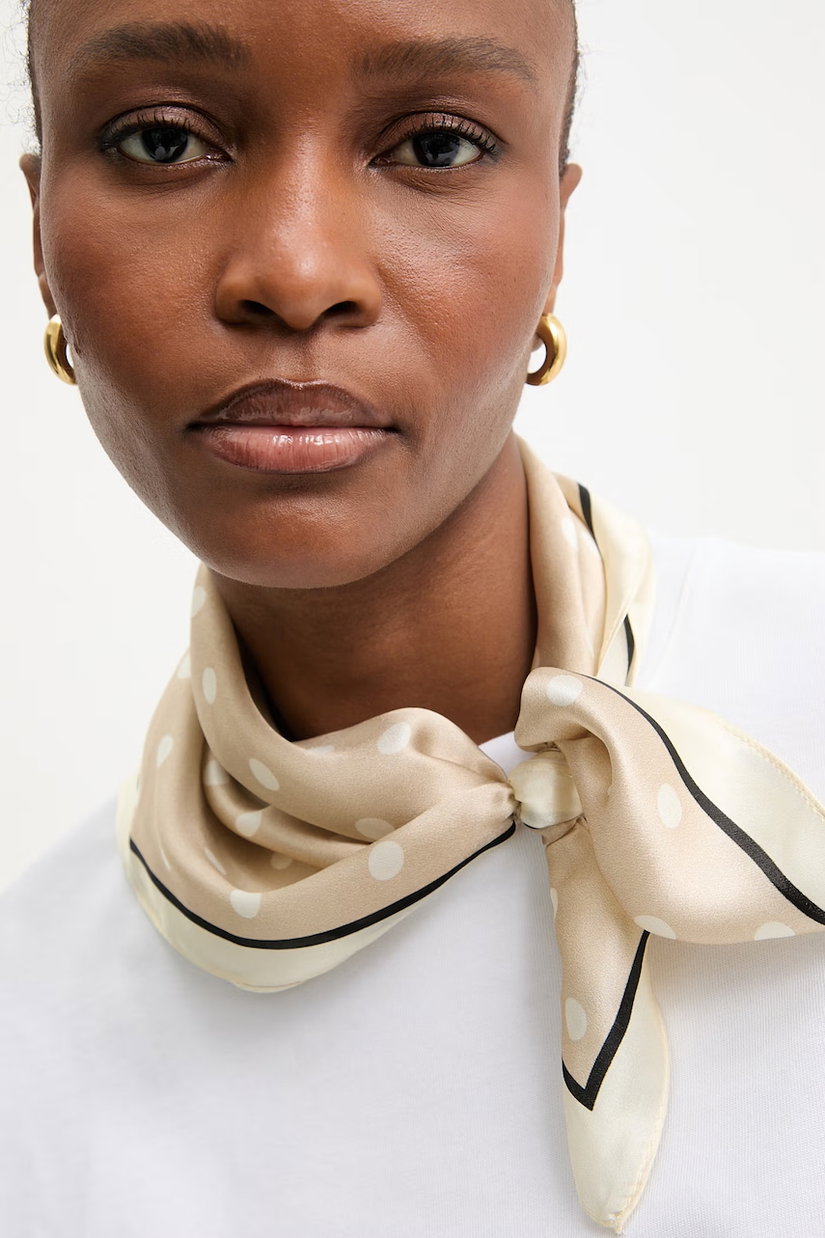 Answear.LAB eșarfă de mătase Unscripted Collection