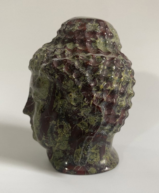 Jasp Sangele Dragonului - Sculptura Buddha