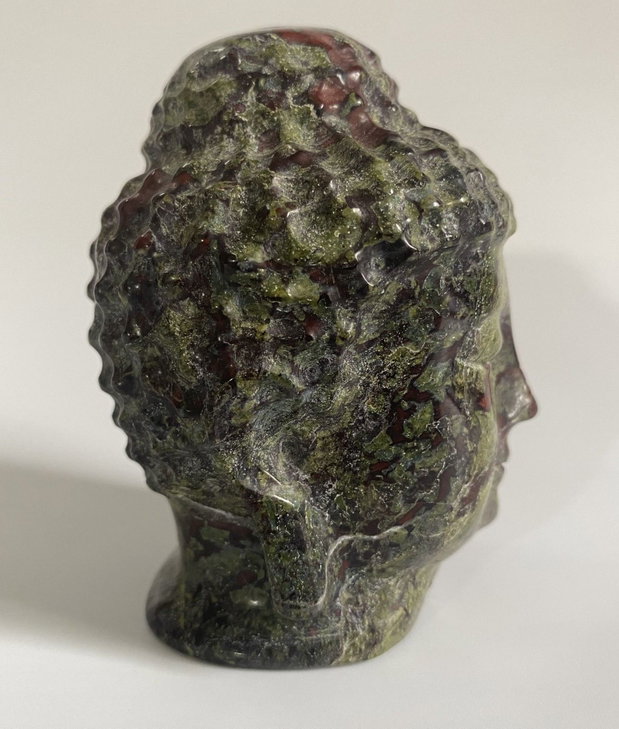 Jasp Sangele Dragonului - Sculptura Buddha