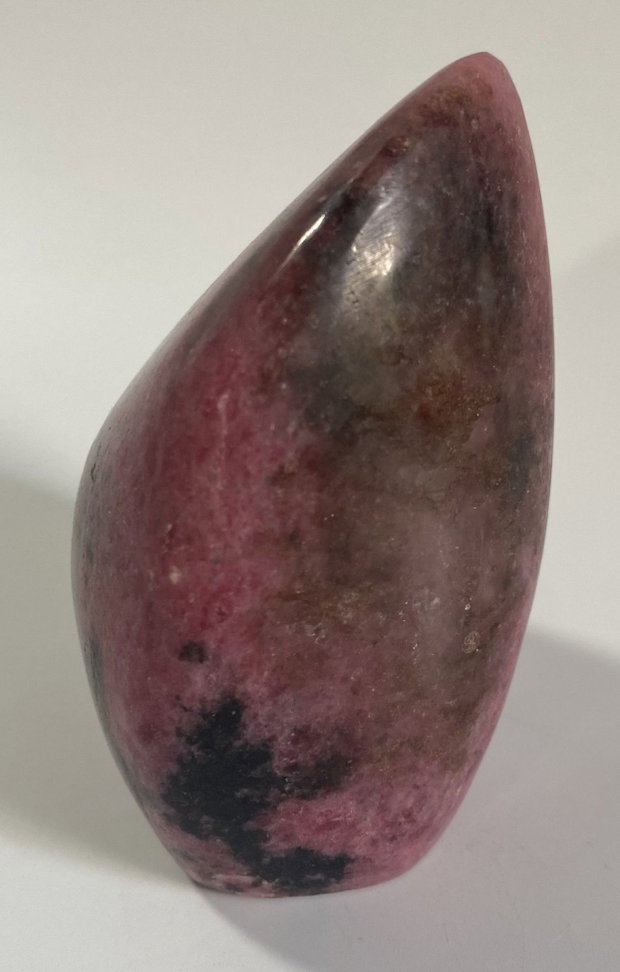 Rodonit - Sculptura piatra semipretioasa
