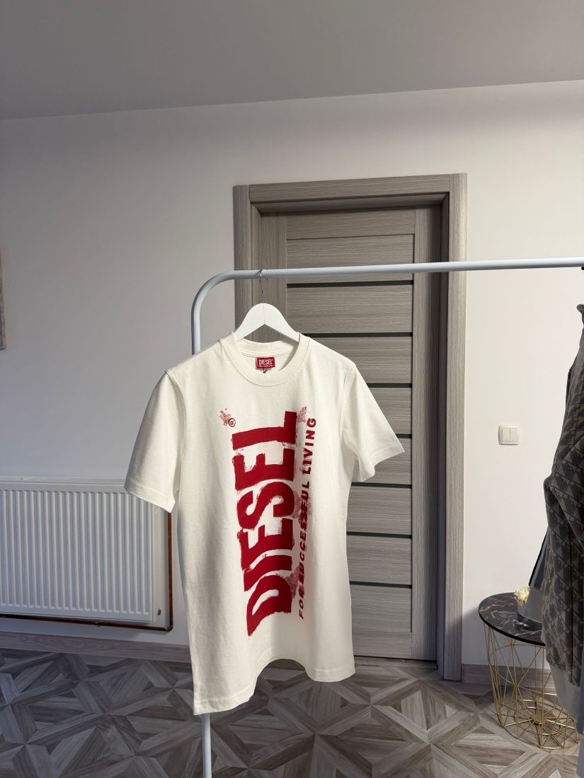 Tricou bărbați stil DIESEL (replică 1 la 1