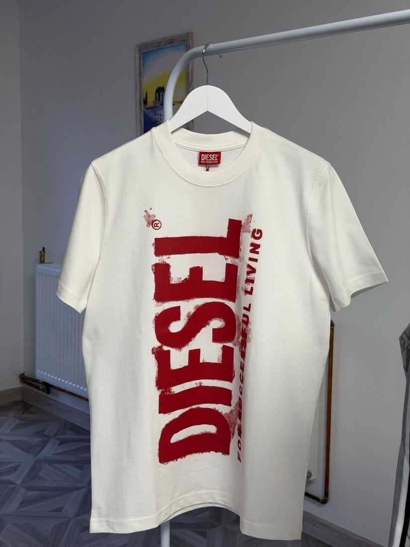 Tricou bărbați stil DIESEL (replică 1 la 1