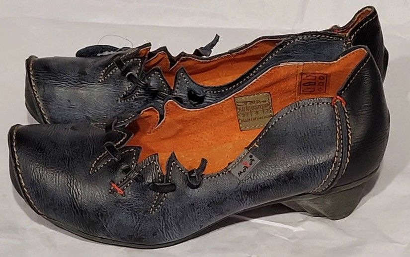 Pantofi nonconformisti mărime 39