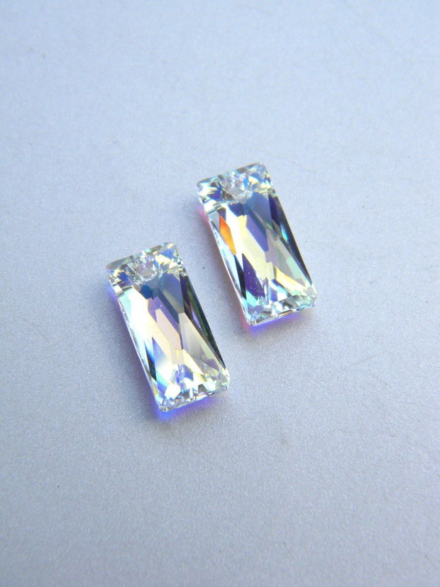 Pandantiv Swarovski - Queen Baguette 13 mm (6465-1AB)