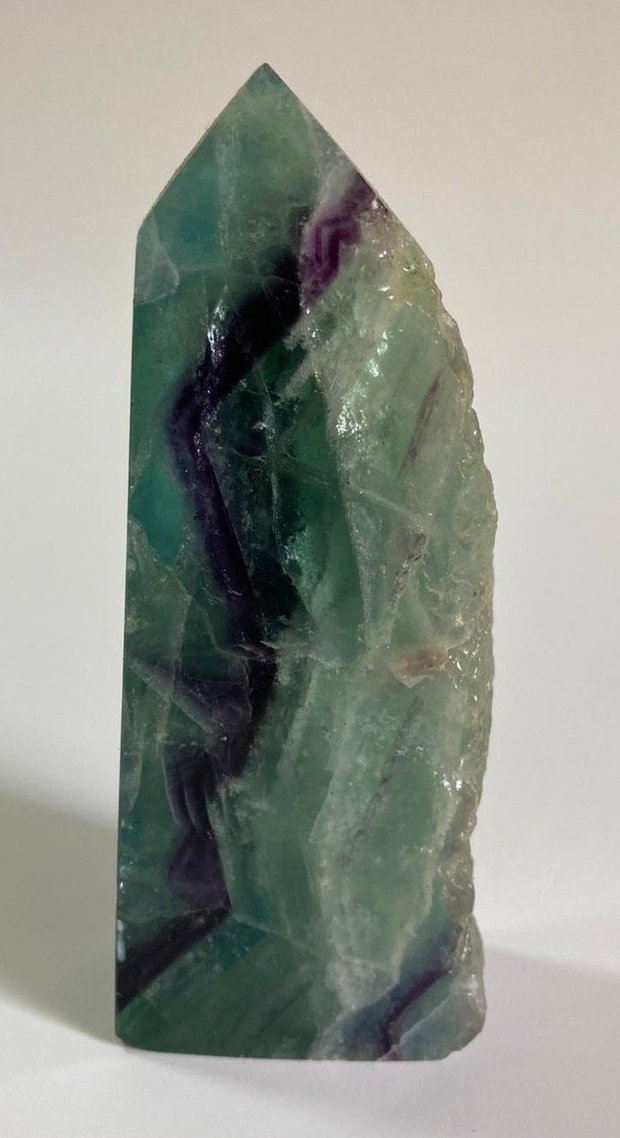 Fluorit Rainbow (Curcubeu) - Obelisc brut din piatra semipretioasa