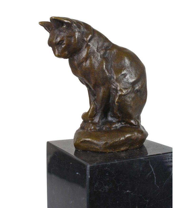 Pisica sezand-statueta bronz cu un soclu din marmura