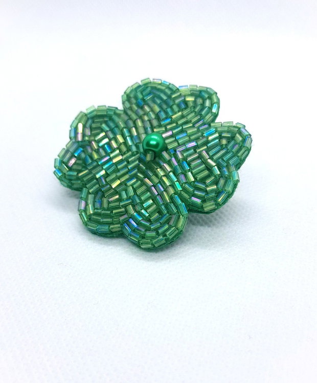Broșă handmade trifoi cu patru foi