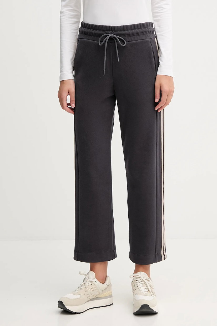 EA7 Emporio Armani pantaloni de trening