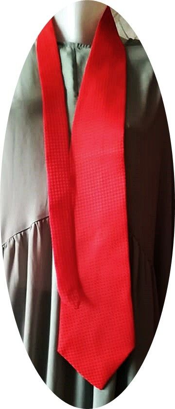 cravata rosie corai noua