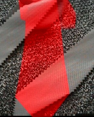 cravata rosie corai noua
