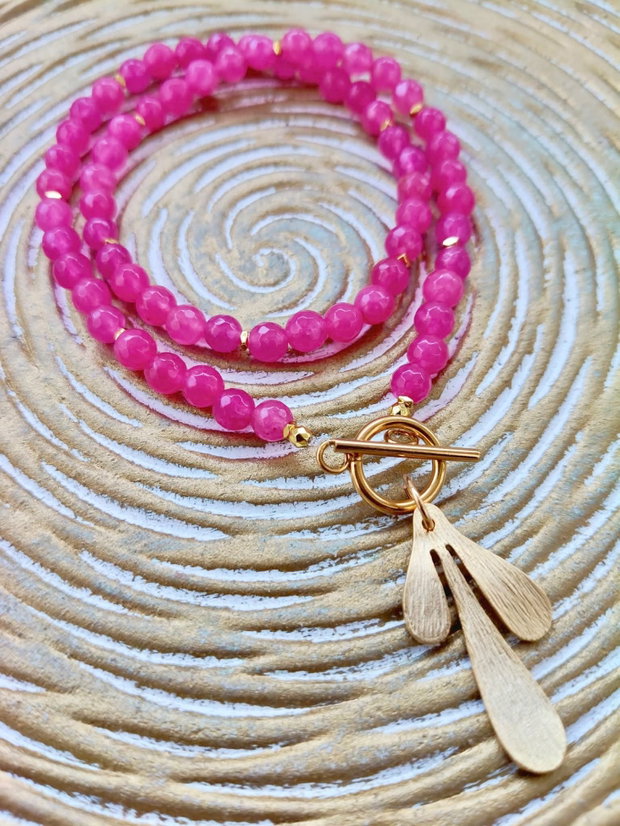 Colier CHOKER agate roz & pandantiv zamac aurit
