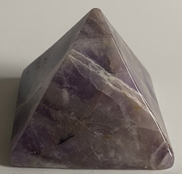 Ametist Chevron - Piramida piatra semipretioasa