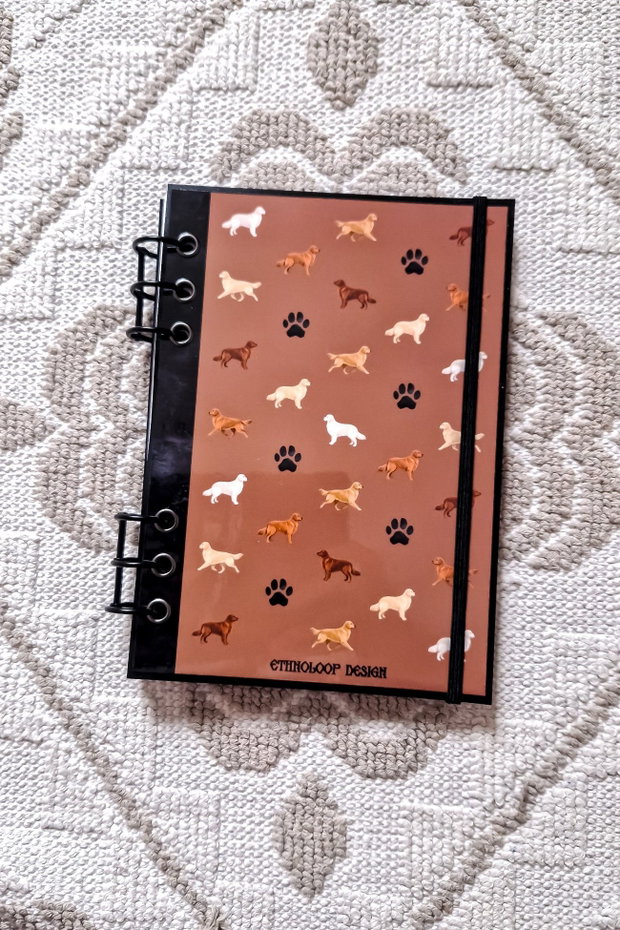 Caiet Mecanic A5 cu Refill Rezerve Foi - Model Golden Retriever v2 (Portocaliu Teracota)