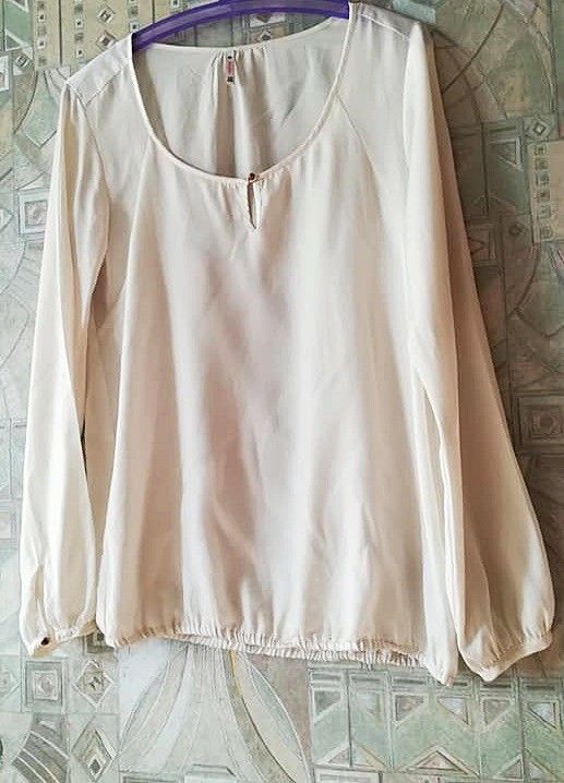 bluza crem , Bershka , M
