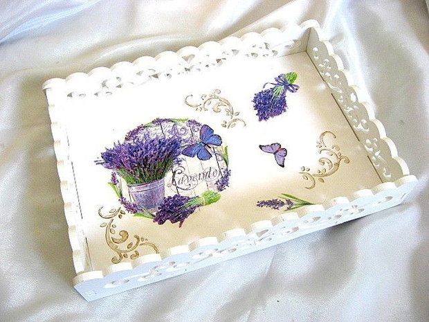 Tava servit la masa decorata cu lavanda 52136