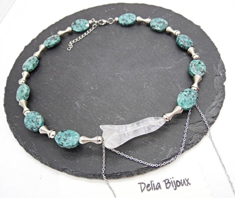 Colier Statement Blue Harmony Jasp Albastru și Cristal de Stâncă Asimetric (cod1418)