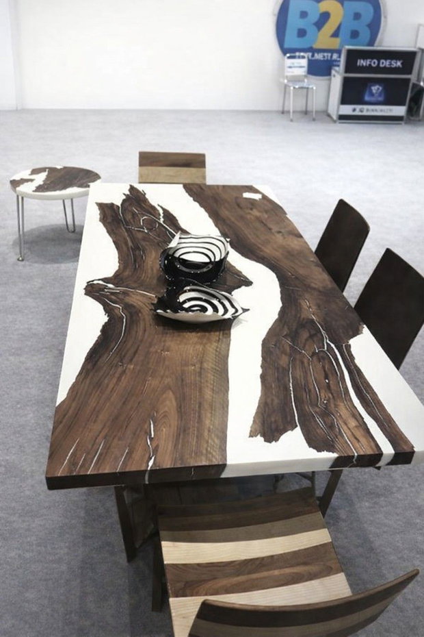 Masă din nuc masiv cu rășină epoxidică albă - design elegant - piesă unică - ATP Wood