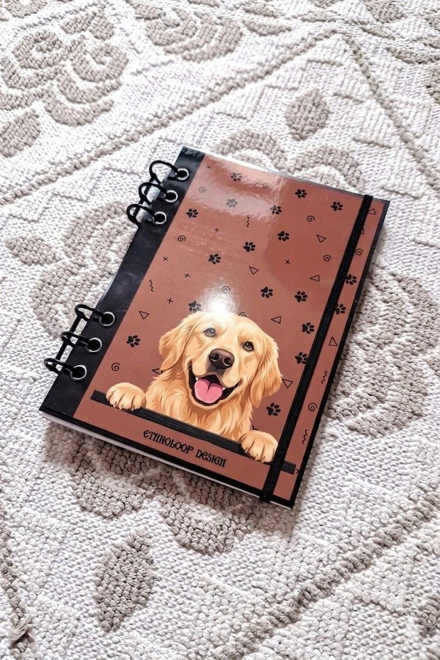 Caiet Mecanic A5 cu Refill Rezerve Foi - Curiosul Golden Retriever Standard v2 (Portocaliu Teracota)