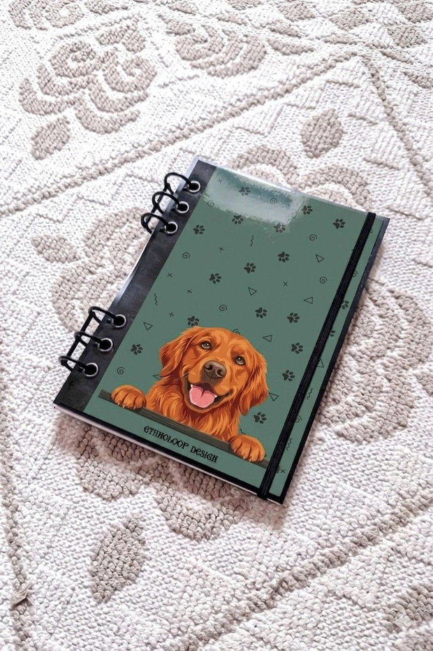 Caiet Mecanic A5 cu Refill Rezerve Foi - Curiosul Golden Retriever American v4 (Verde Salvie)