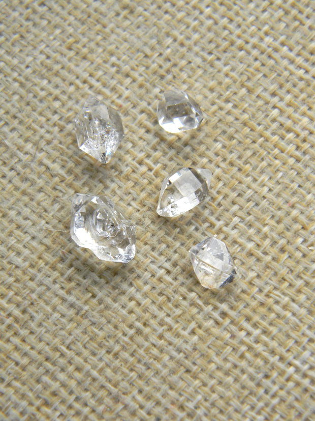 Cuart Herkimer - dubla terminatie - lot 5 buc. (C56)
