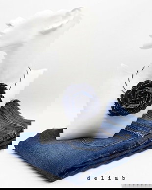 Colier handmade cu floare din denim/blug reciclat bijuterie unicat eco-friendly (cod1411)