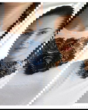 Colier statement cu flori din blugi reciclați (cod1419)