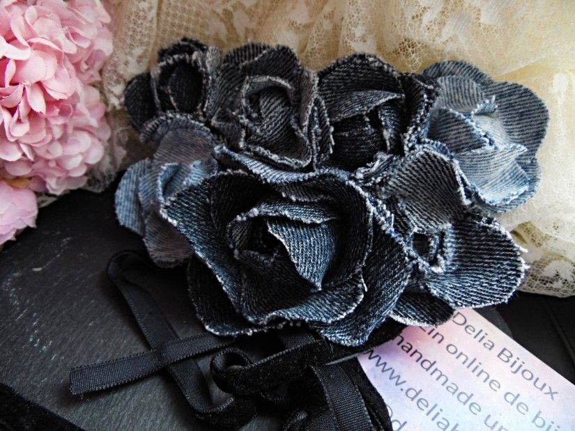 Colier statement cu flori din blugi reciclați (cod1419)