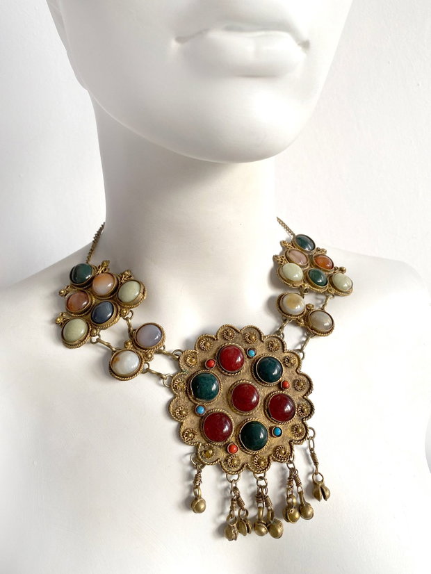 Colier fabulos vintage cu agate・Colier etnic cu influente indiene・Colier cu agate incrustate・Colier deosebit cu cabochon agata
