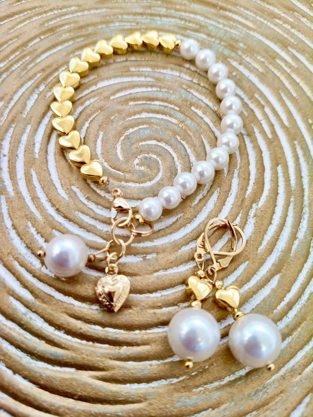 Set inimi hematit auriu & Perle albe de Mallorca