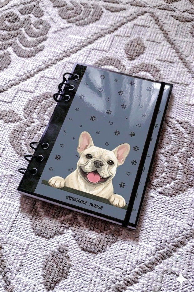 Caiet Mecanic A5 cu Refill Rezerve Foi - Curiosul Buldog Francez Crem v9 (Gri Cenusiu)