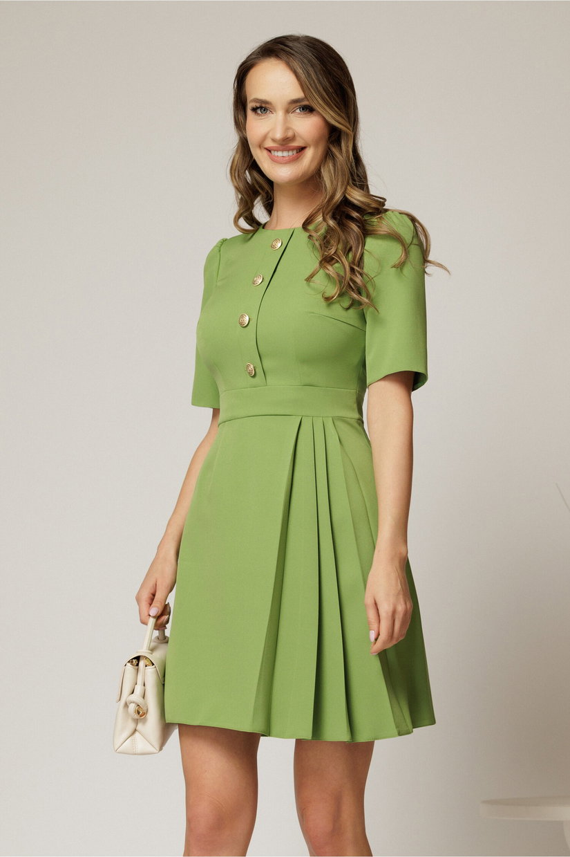 Rochie scurta verde lime cu pliuri pe fusta si nasturi pe bust