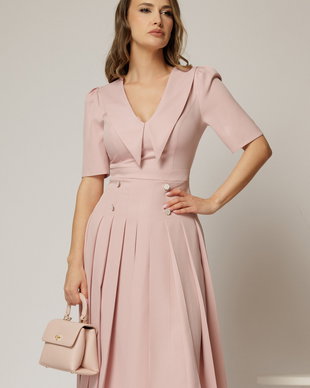 Rochie DY Fashion roz cu decolteu cu guler ascutit si fusta plisata