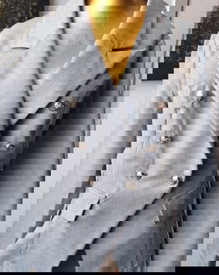 Sacou elegant gri cu nasturi aurii