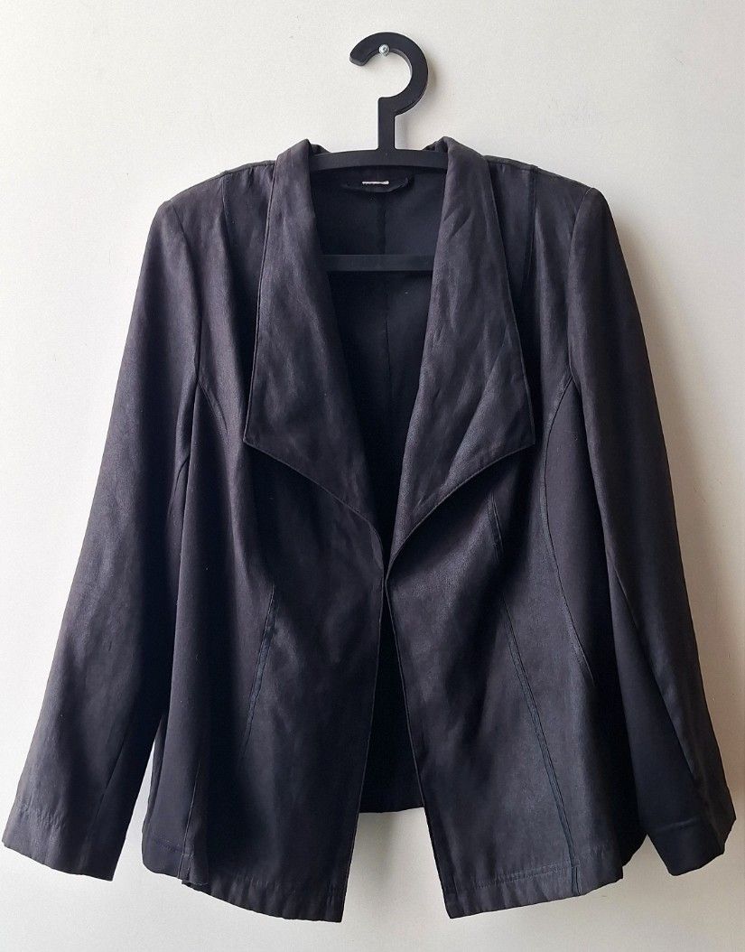 Blazer negru imitatie de piele