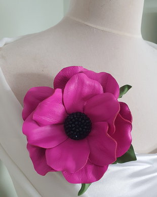Floare din piele