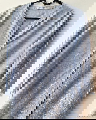 Bluza bleu cu broderie