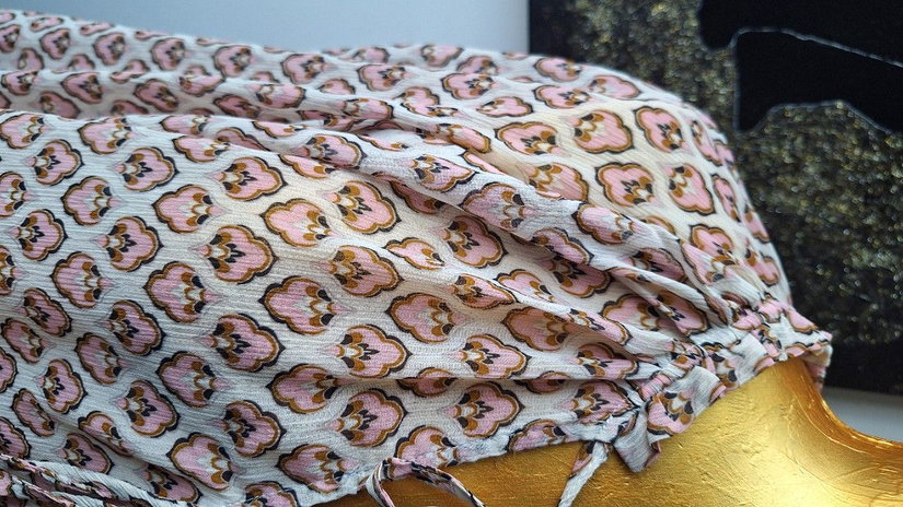 Tunica roz cu imprimeu