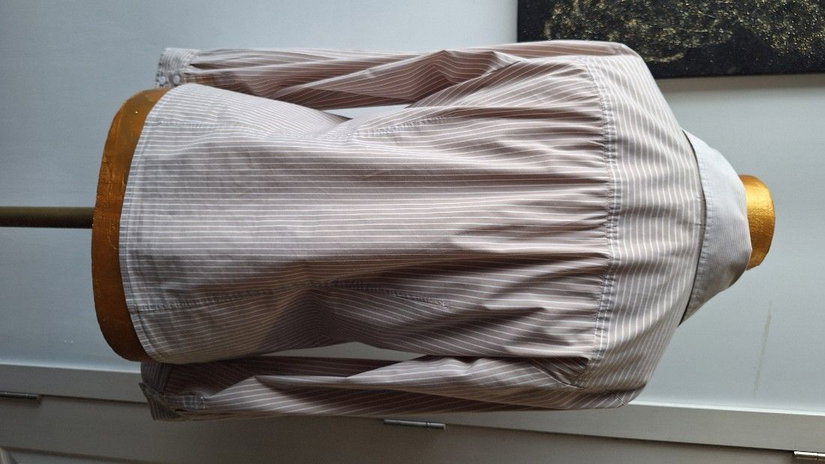 Camasa office bej cu dungi albe