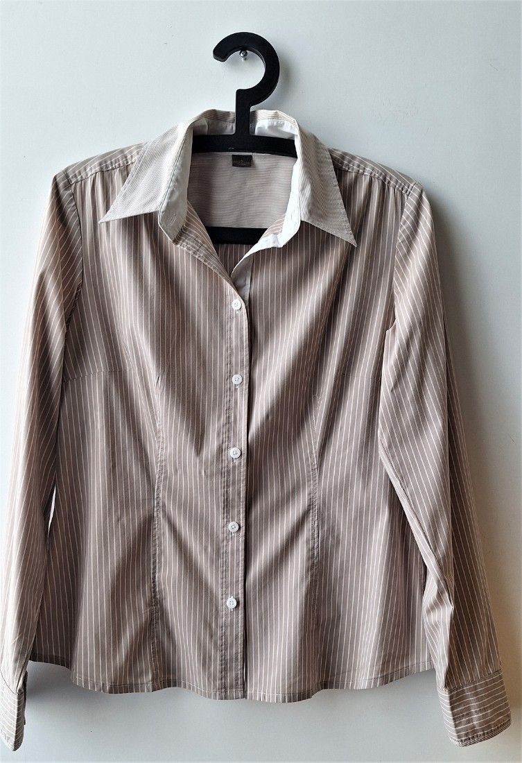 Camasa office bej cu dungi albe