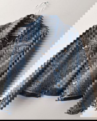 Geaca de blugi pentru fete