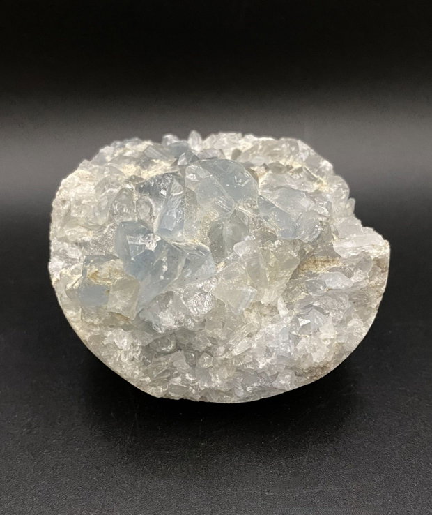 Celestina - Geoda piatra semipretioasa