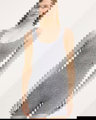 On salopetă sport pentru femei Studio