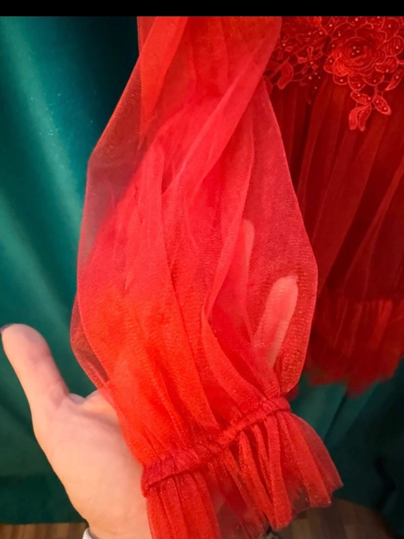 Rochie rosie eleganta